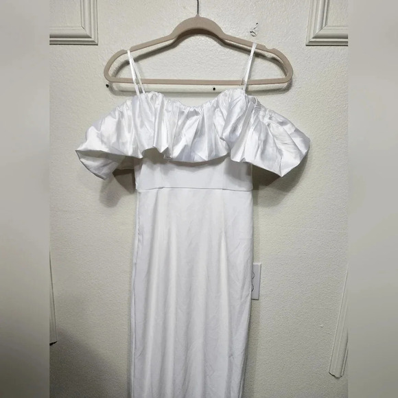Lulu's Sincerely Passionate White Ruffled Off-the-Shoulder Maxi Dress S Wedding - Picture 11 of 13
